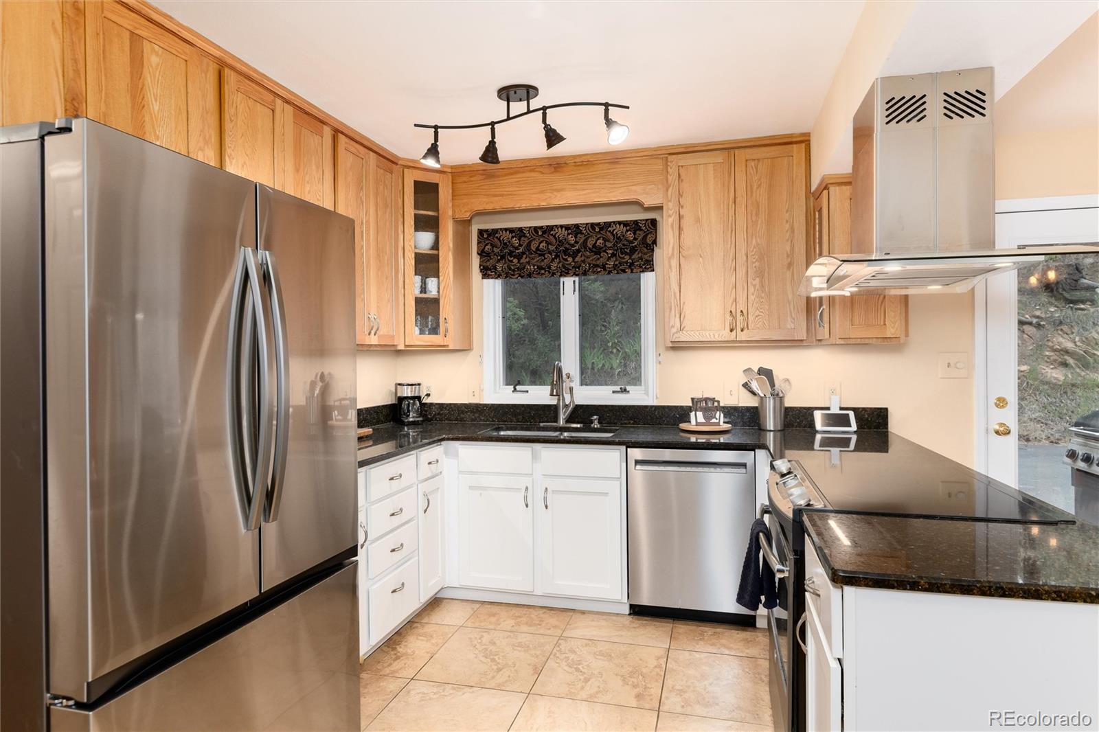 MLS Image #10 for 31673  ponderosa way,evergreen, Colorado