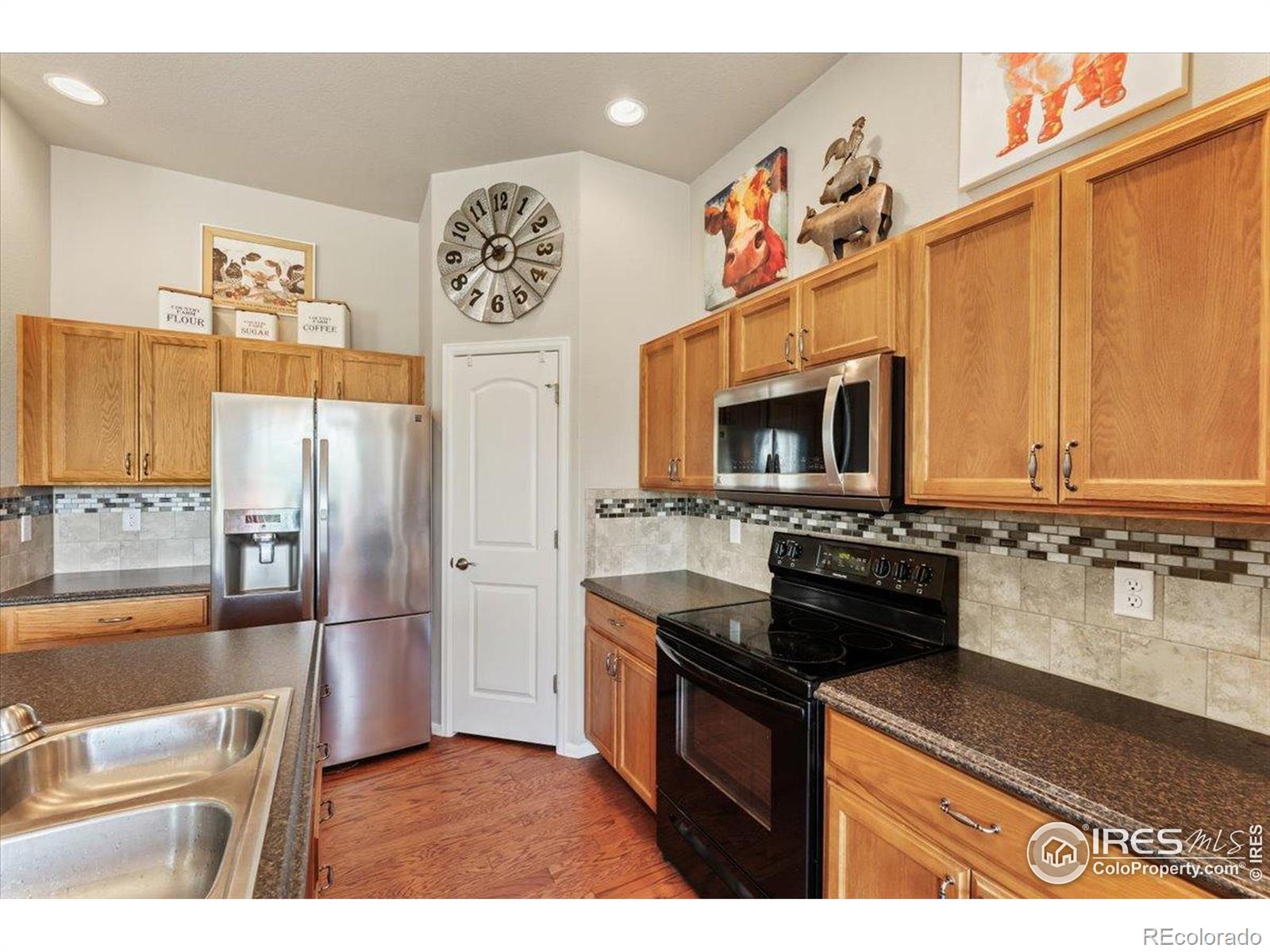 MLS Image #15 for 1520  lake vista way,severance, Colorado