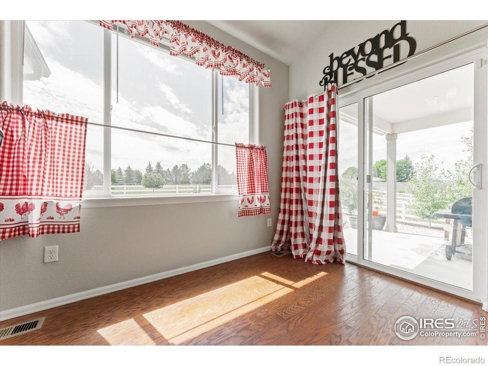 MLS Image #17 for 1520  lake vista way,severance, Colorado