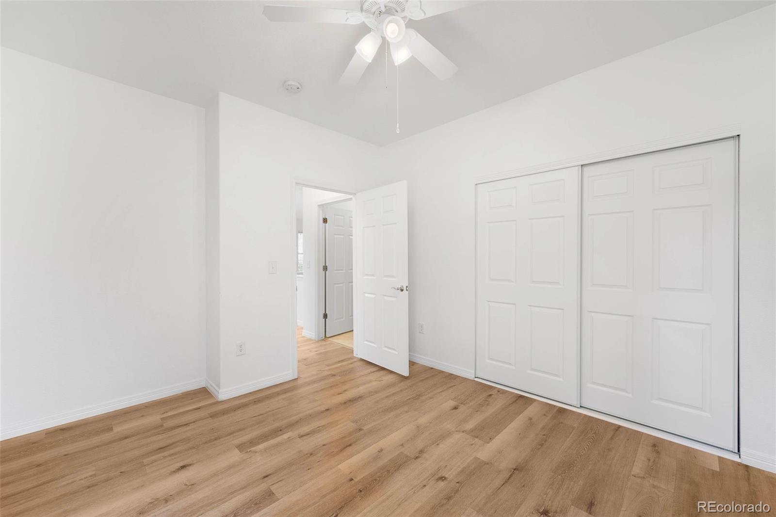 MLS Image #12 for 6658 s shawnee court,aurora, Colorado