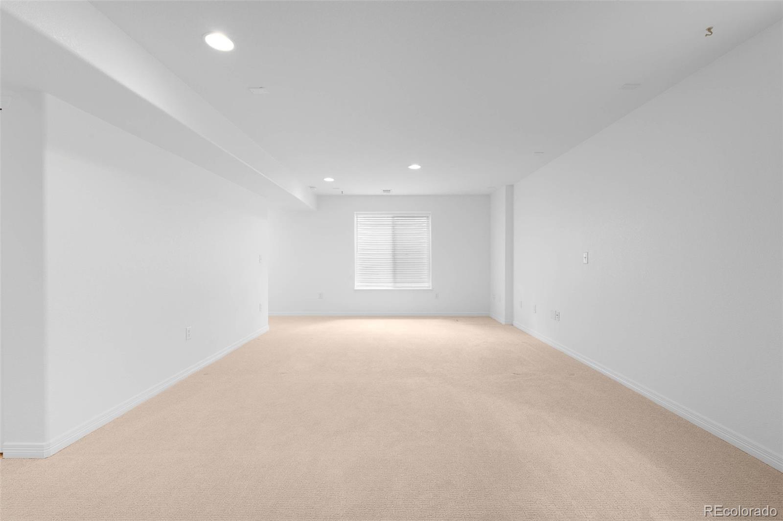 MLS Image #15 for 6658 s shawnee court,aurora, Colorado