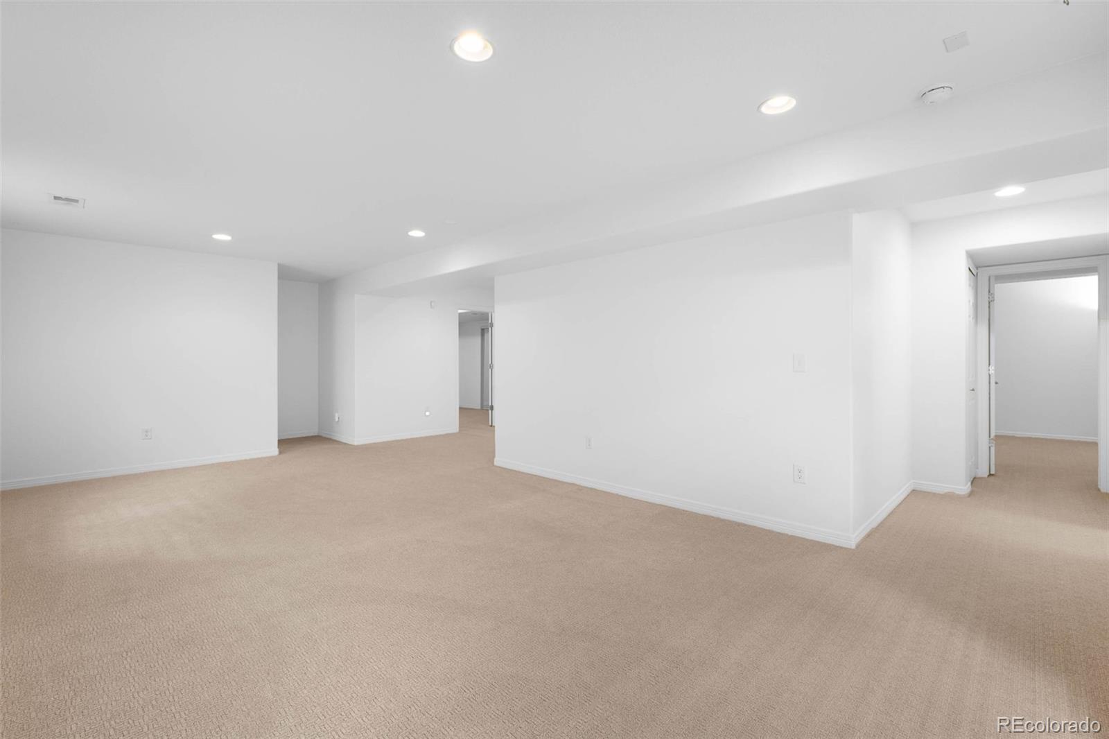 MLS Image #16 for 6658 s shawnee court,aurora, Colorado