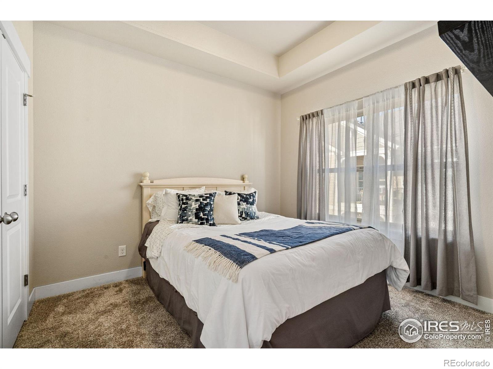 MLS Image #12 for 4642  hahns peak drive,loveland, Colorado