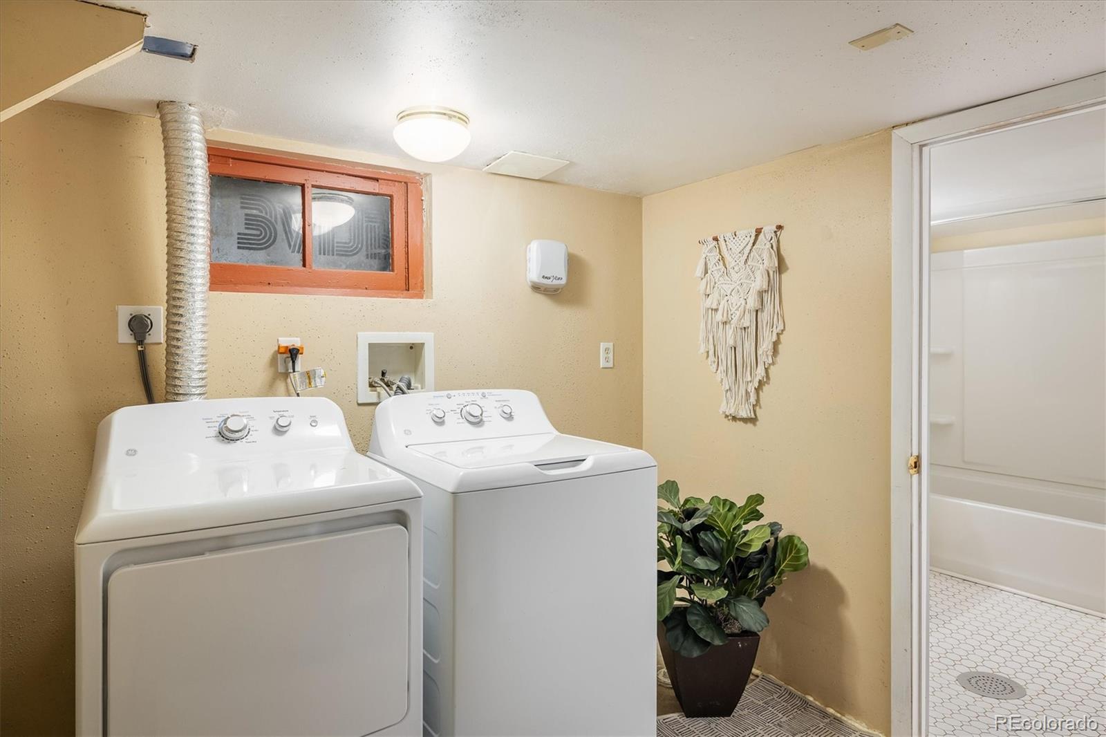 MLS Image #17 for 1743 s gilpin street,denver, Colorado