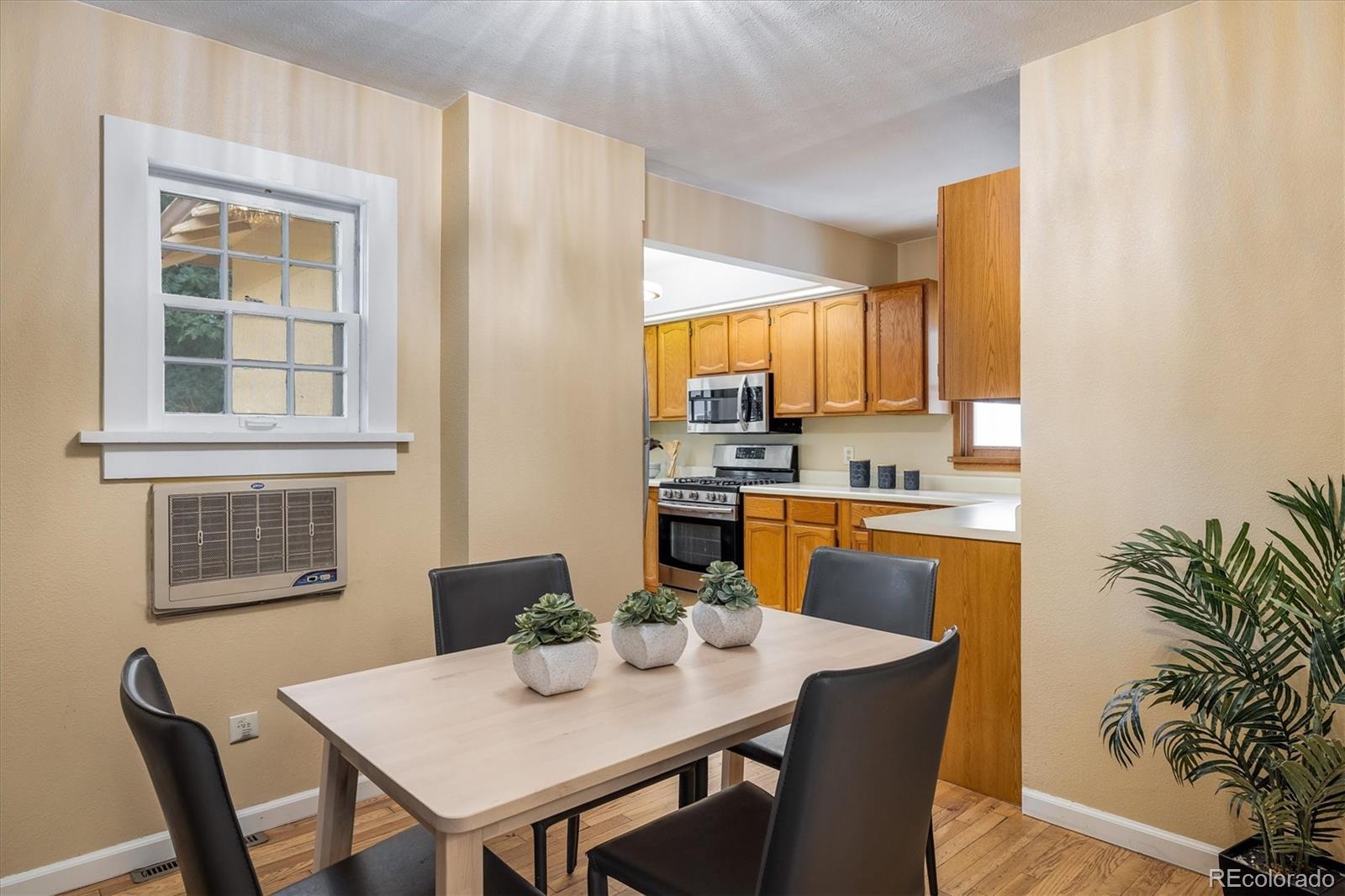 MLS Image #7 for 1743 s gilpin street,denver, Colorado