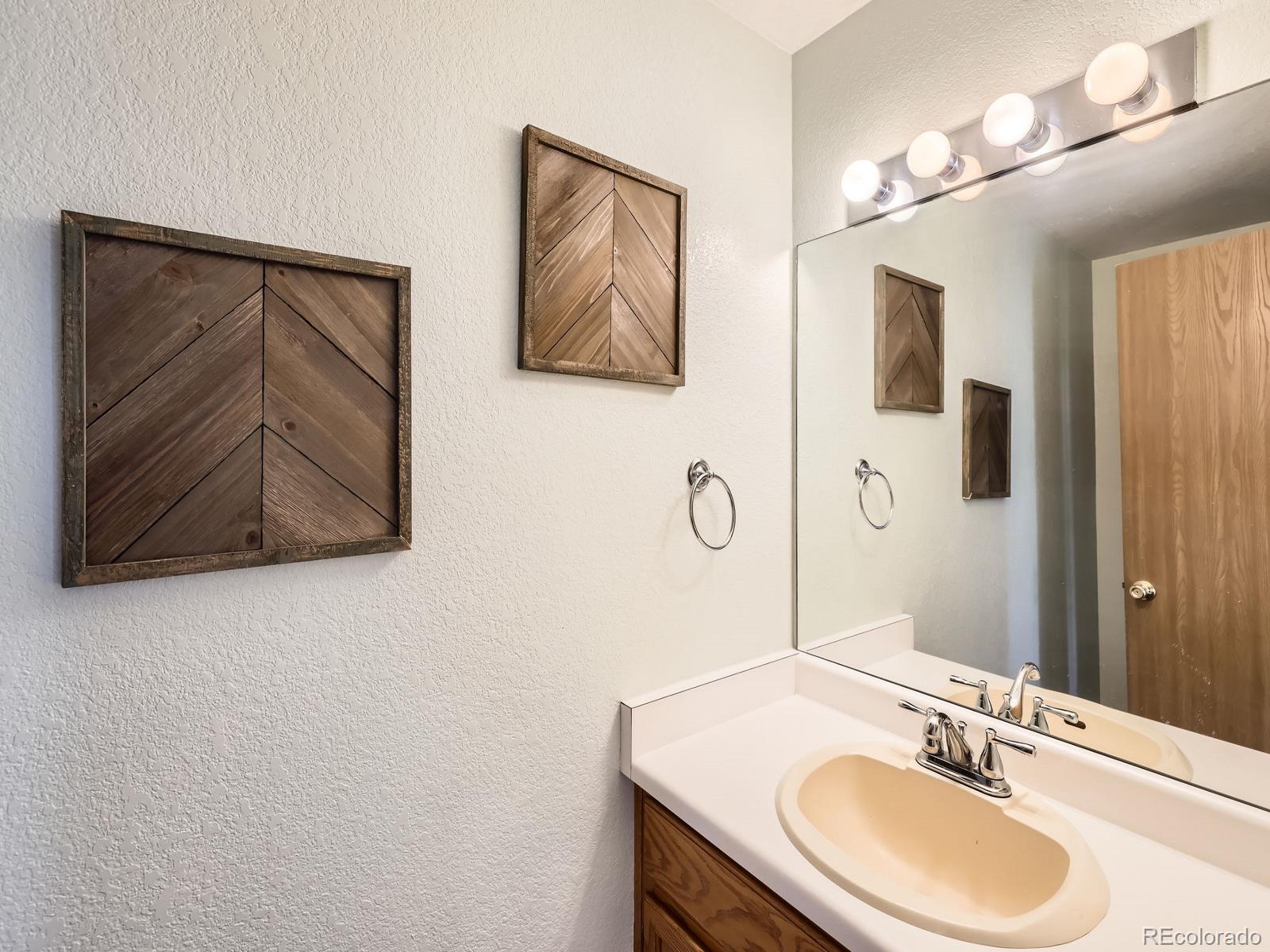 MLS Image #12 for 11375 w maplewood avenue,littleton, Colorado