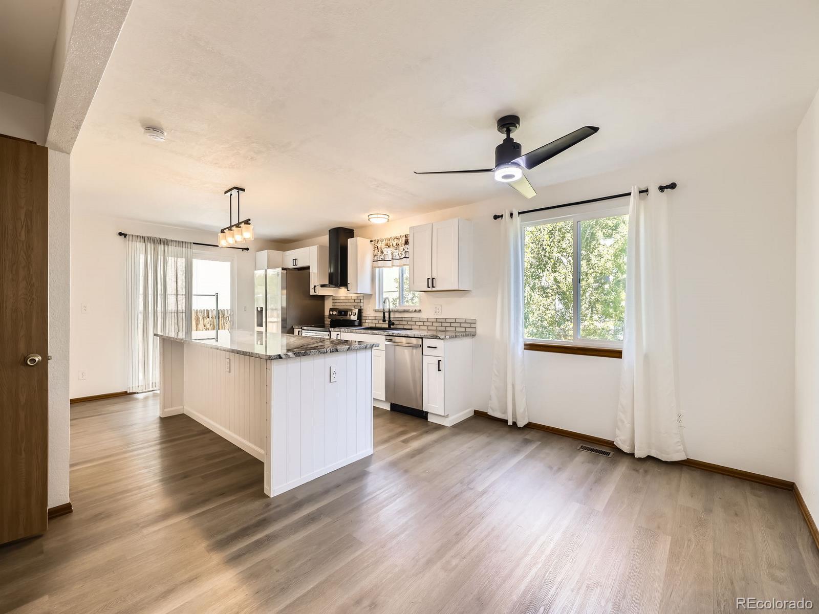 MLS Image #13 for 11375 w maplewood avenue,littleton, Colorado