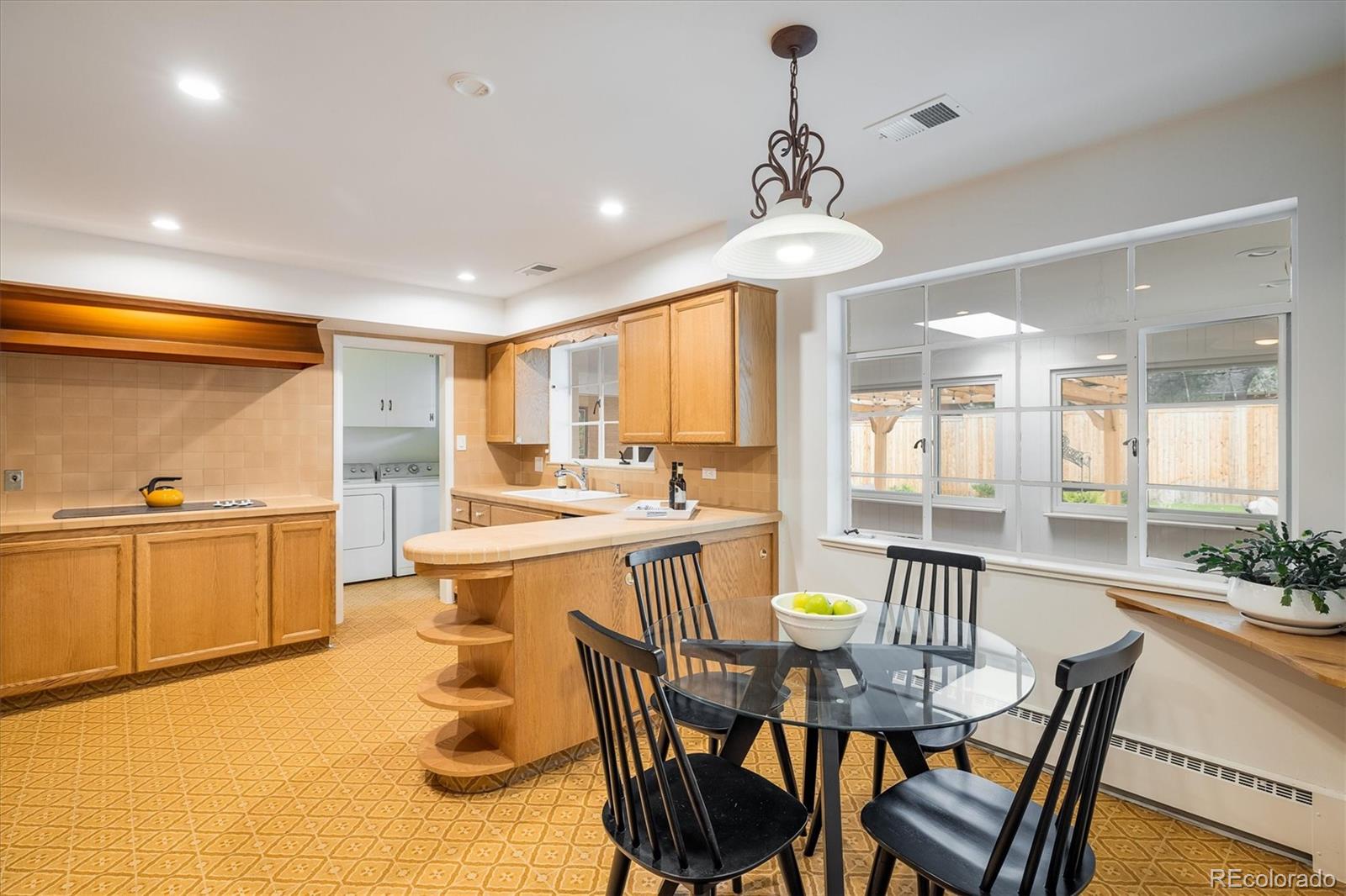 MLS Image #13 for 2605 e flora place,denver, Colorado