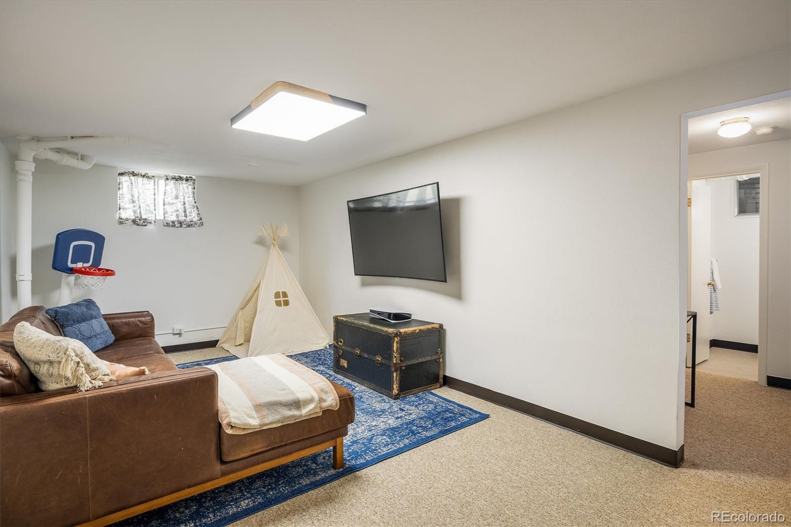 MLS Image #31 for 2605 e flora place,denver, Colorado