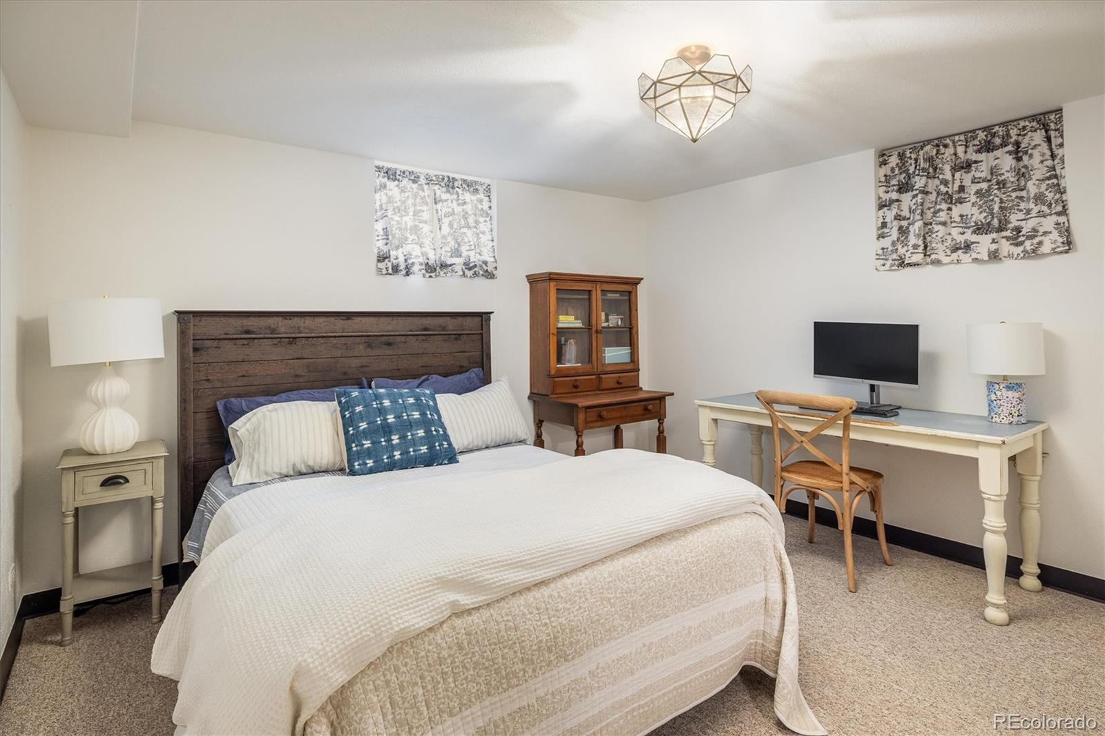 MLS Image #33 for 2605 e flora place,denver, Colorado