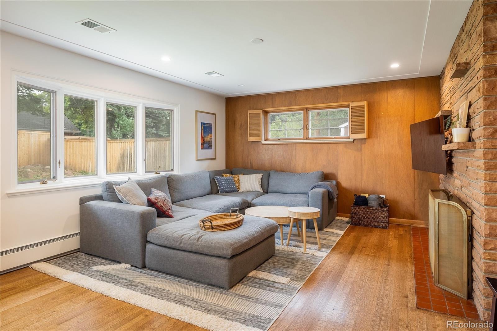 MLS Image #8 for 2605 e flora place,denver, Colorado