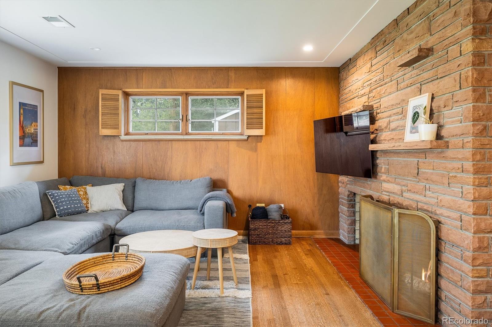 MLS Image #9 for 2605 e flora place,denver, Colorado