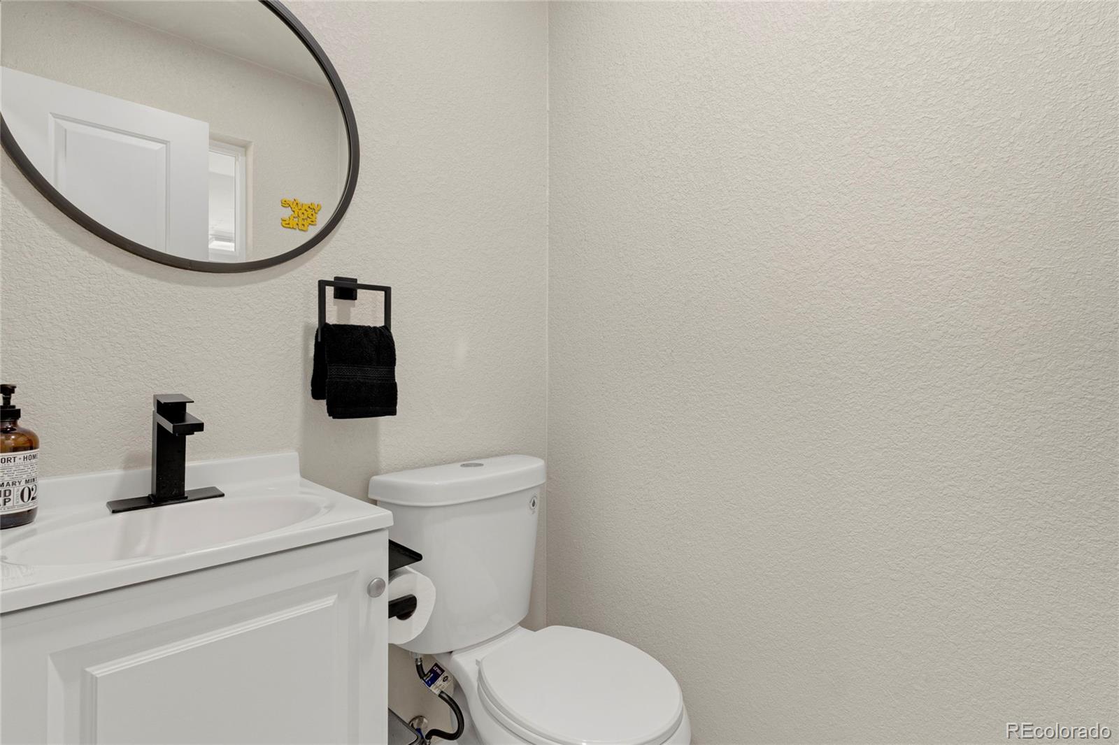 MLS Image #11 for 2313 s raleigh street,denver, Colorado