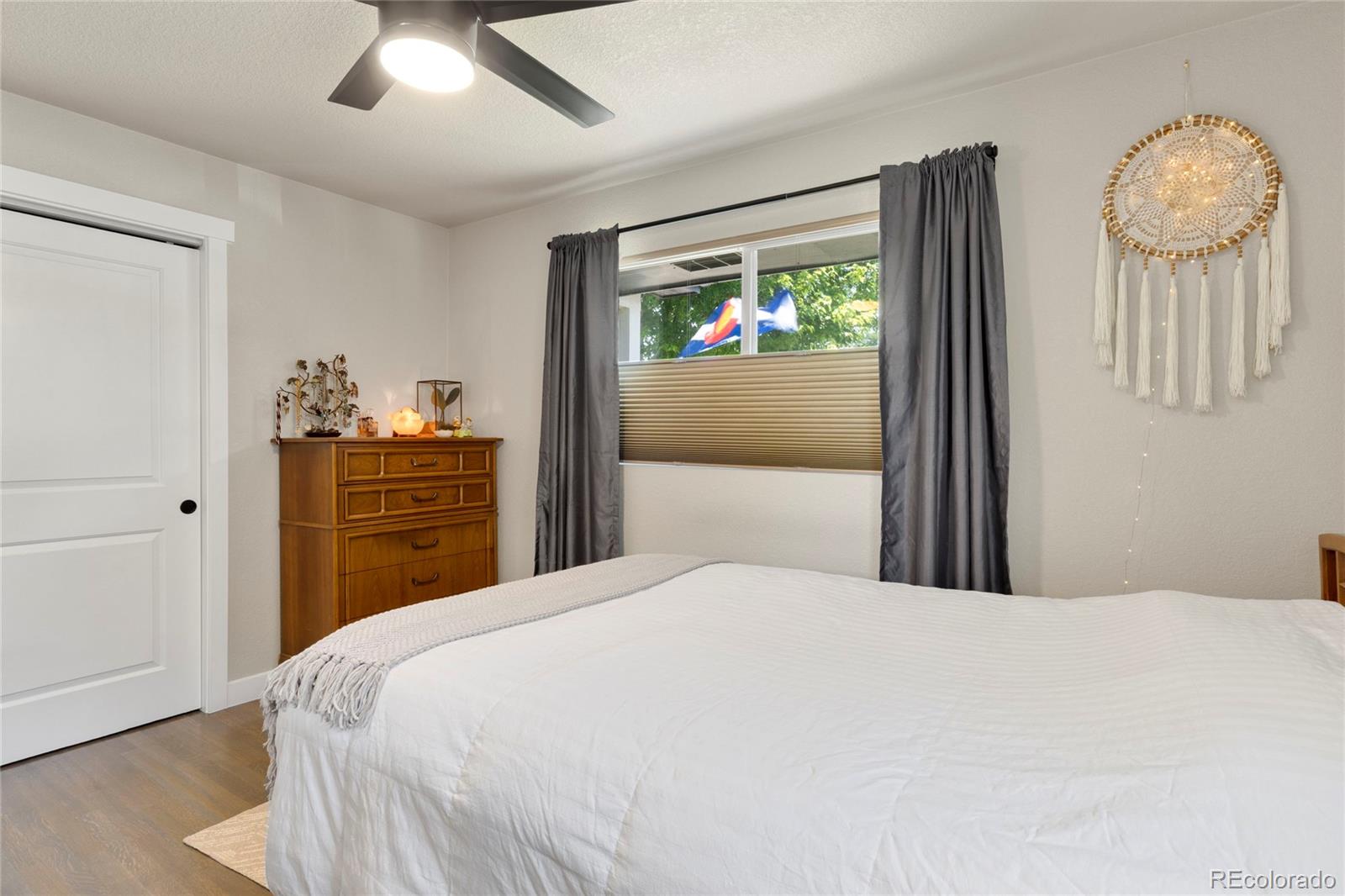 MLS Image #13 for 2313 s raleigh street,denver, Colorado