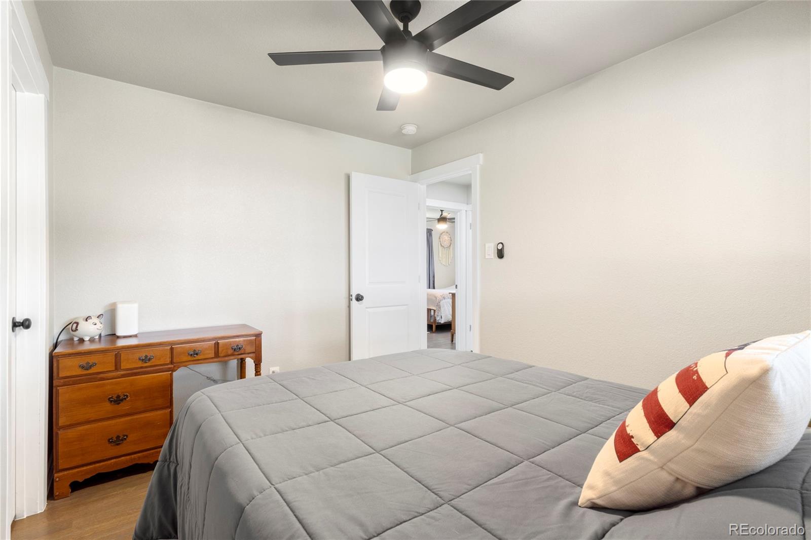 MLS Image #18 for 2313 s raleigh street,denver, Colorado