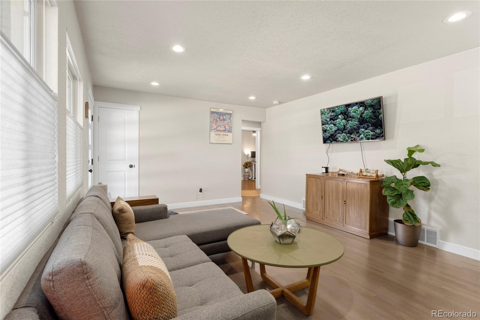 MLS Image #4 for 2313 s raleigh street,denver, Colorado