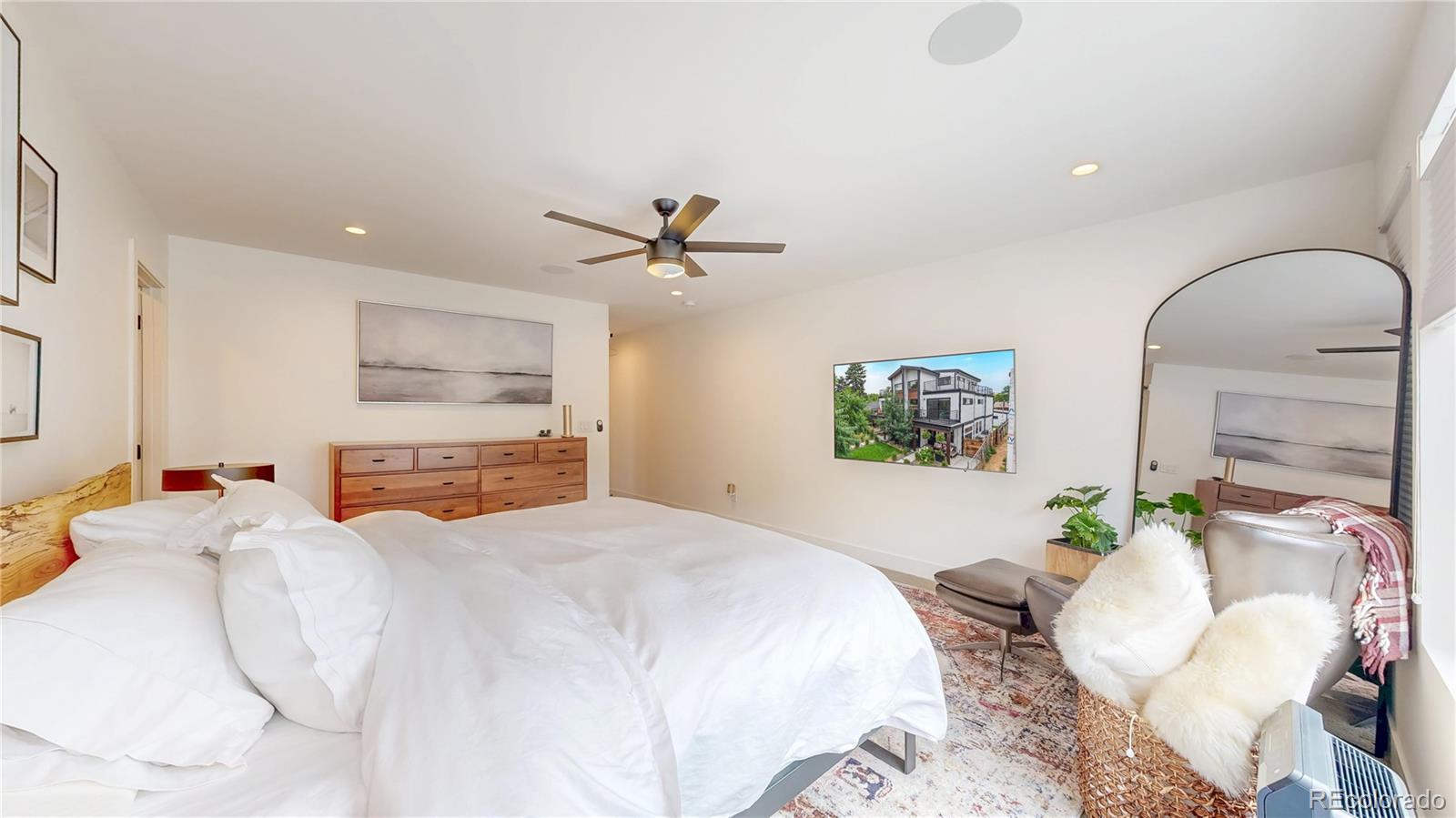 MLS Image #17 for 2147 s sherman street,denver, Colorado