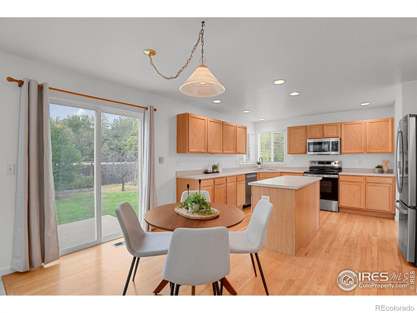 MLS Image #10 for 722  ridge creek court,longmont, Colorado