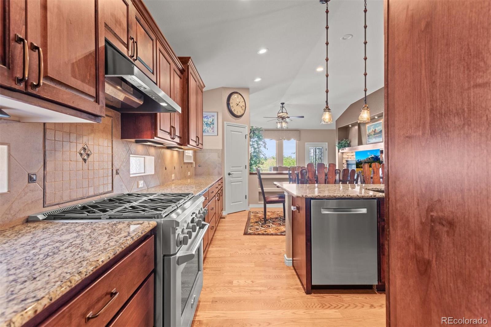 MLS Image #4 for 8070 w progress circle,littleton, Colorado