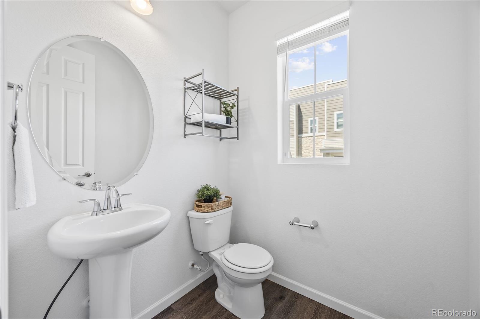 MLS Image #18 for 23633 e 5th drive,aurora, Colorado