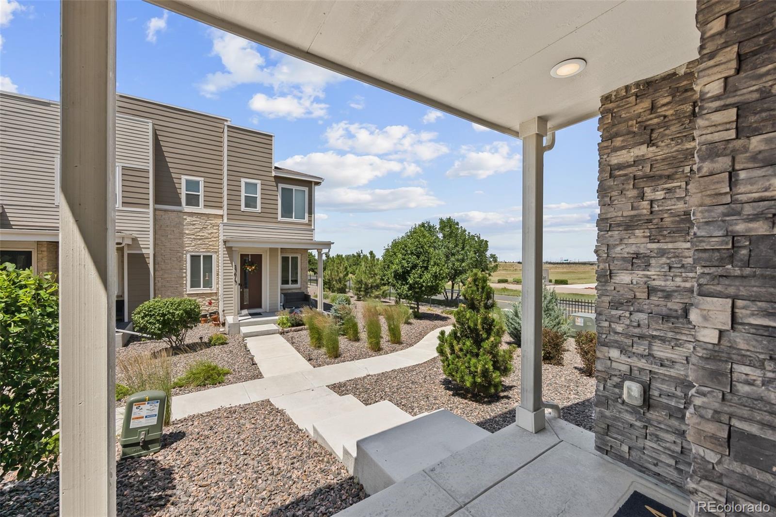 MLS Image #8 for 23633 e 5th drive,aurora, Colorado