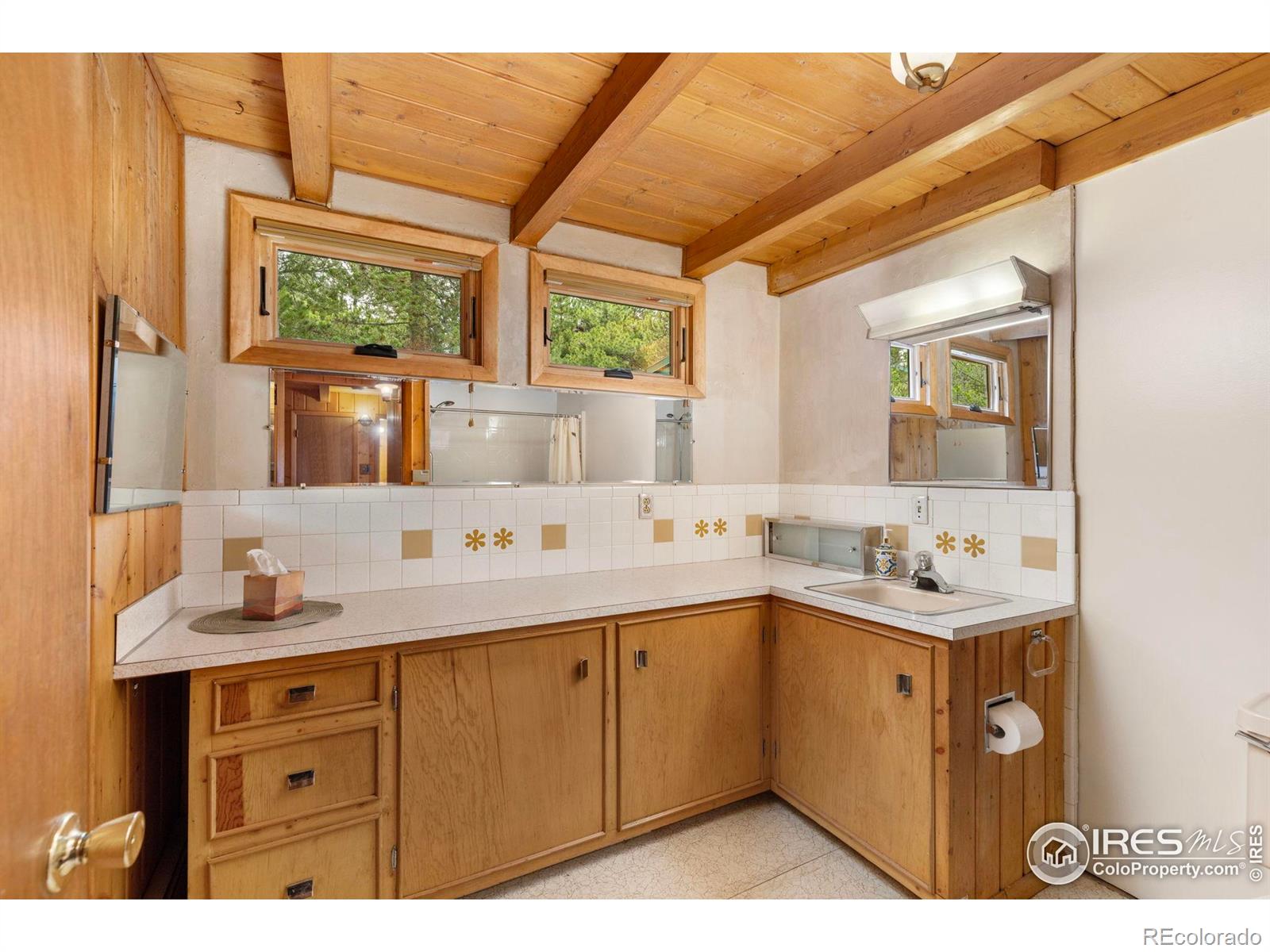 MLS Image #17 for 48  warren road,black hawk, Colorado