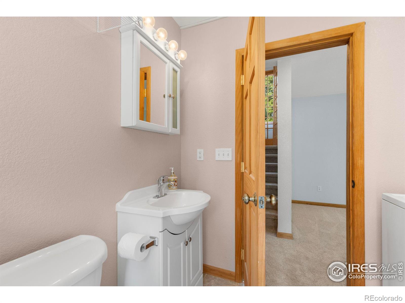 MLS Image #22 for 48  warren road,black hawk, Colorado