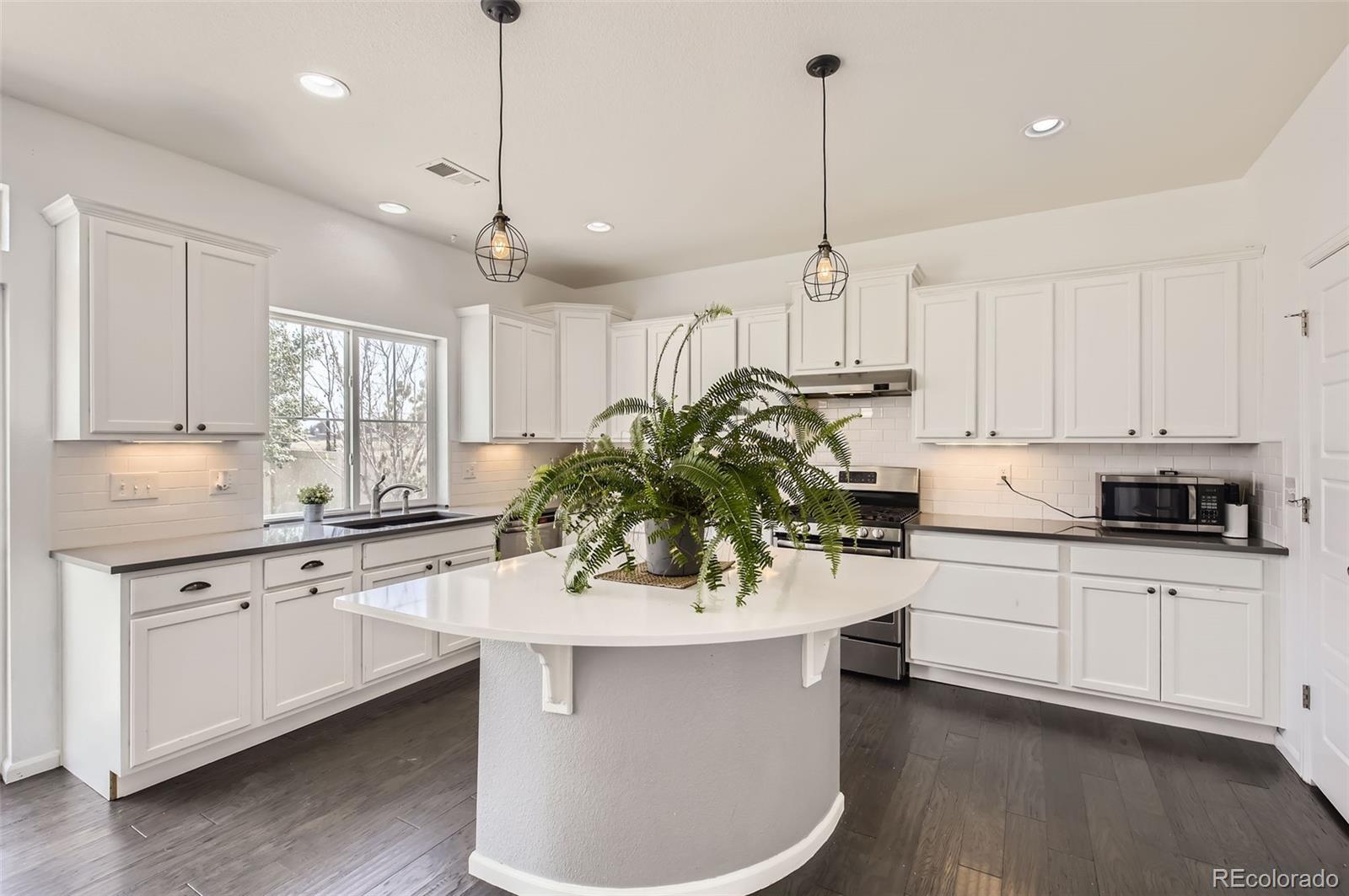 MLS Image #13 for 5010  eaglewood lane,johnstown, Colorado