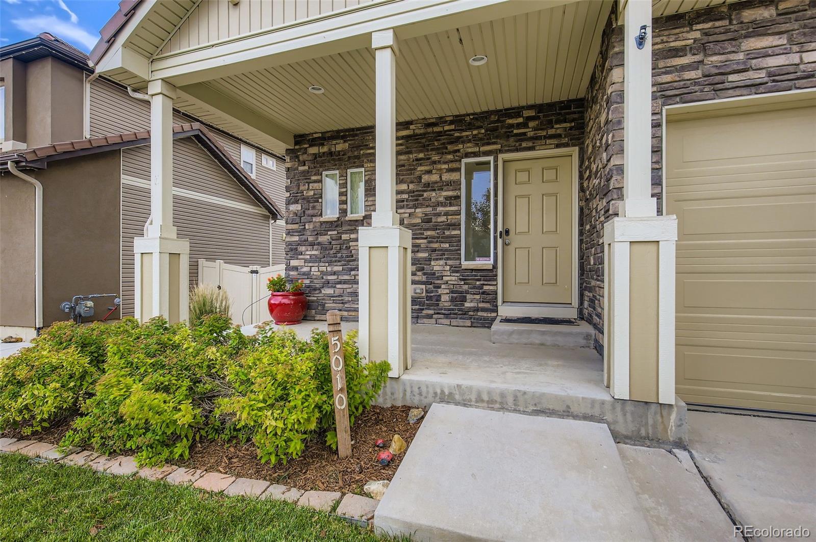 MLS Image #2 for 5010  eaglewood lane,johnstown, Colorado