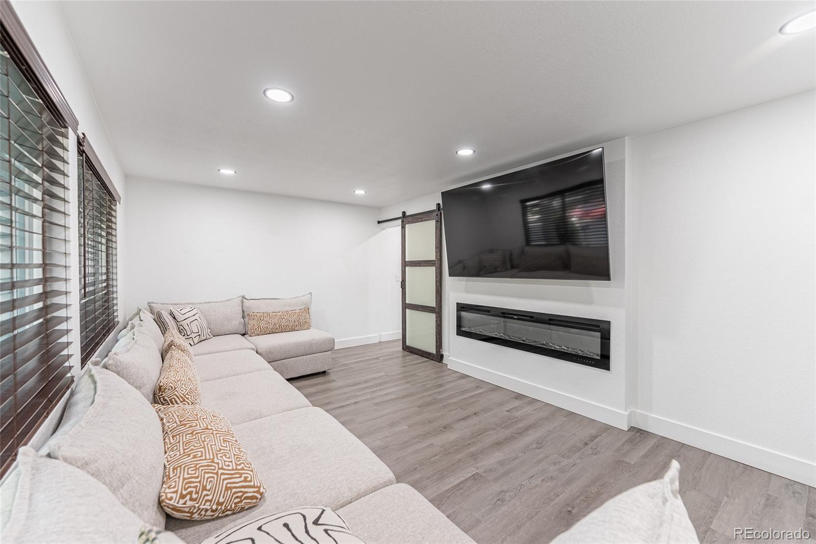 MLS Image #11 for 7302 e bates drive,denver, Colorado