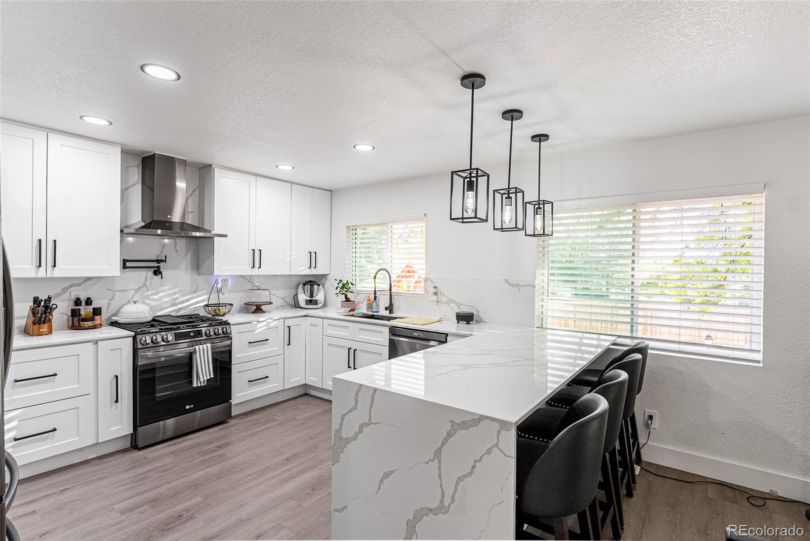 MLS Image #6 for 7302 e bates drive,denver, Colorado