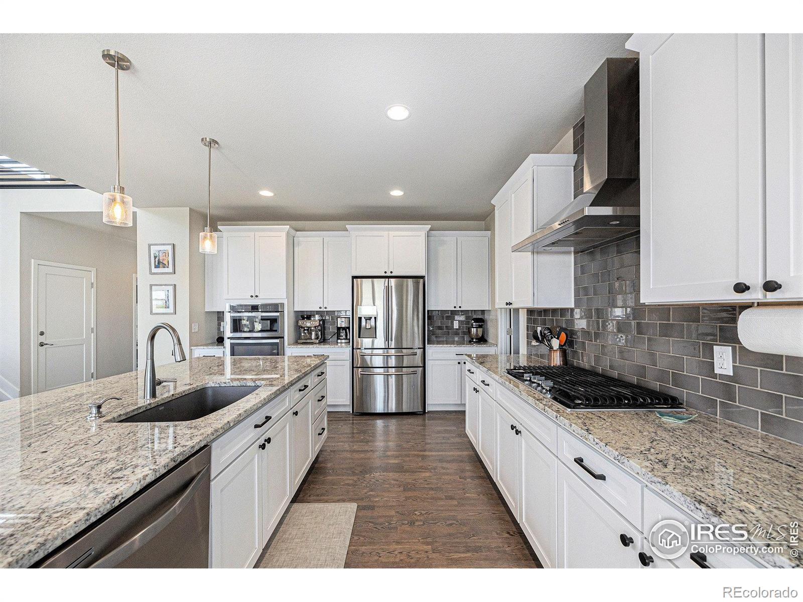 MLS Image #7 for 19239 w 88th drive,arvada, Colorado