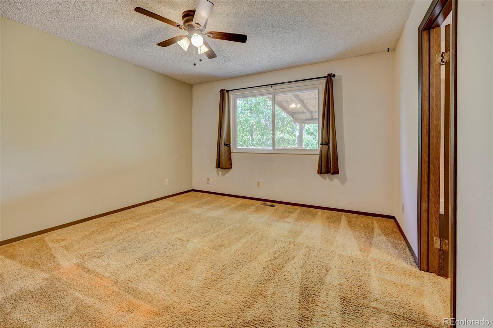 MLS Image #12 for 4738  dover drive,colorado springs, Colorado