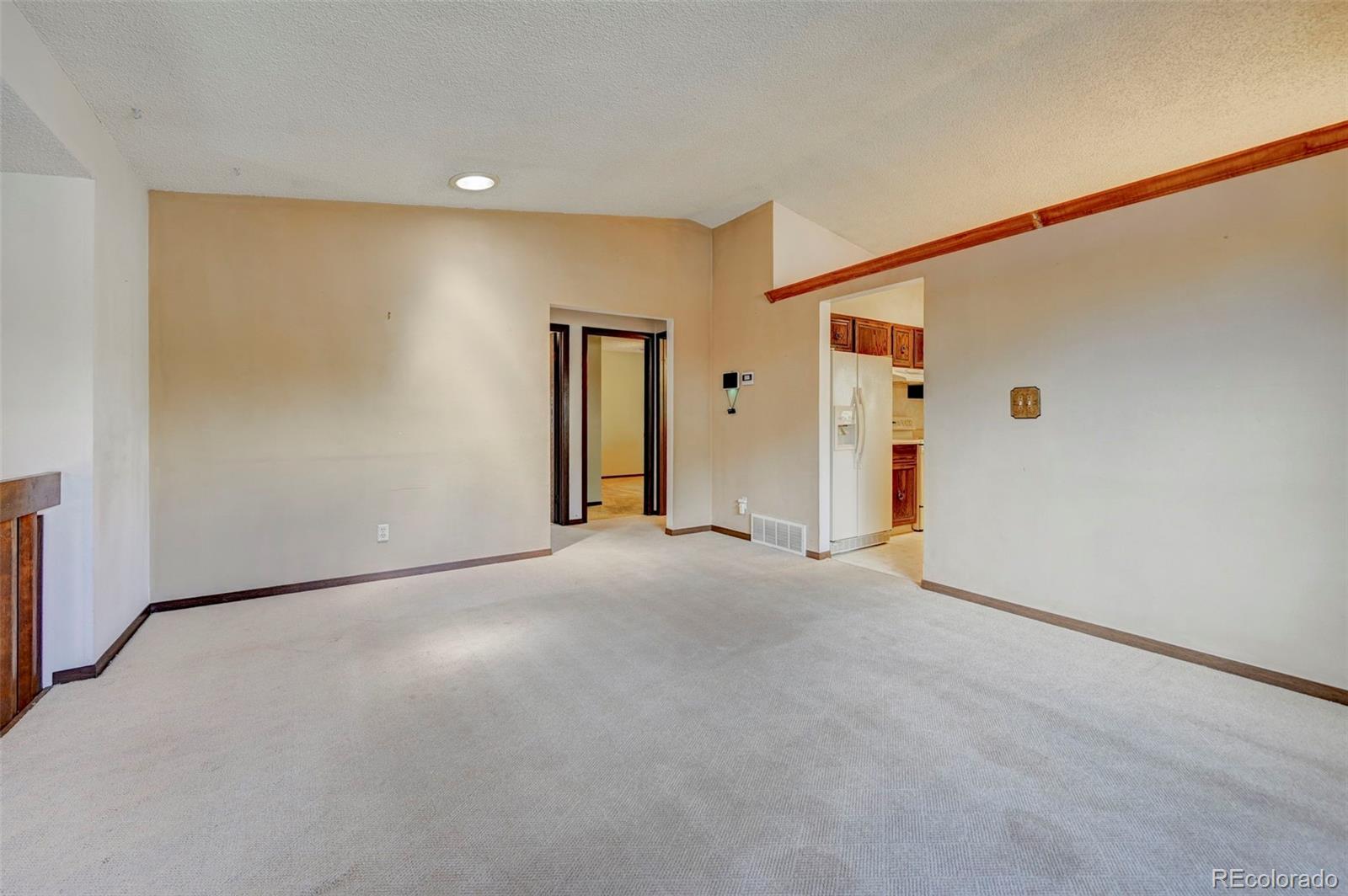 MLS Image #5 for 4738  dover drive,colorado springs, Colorado