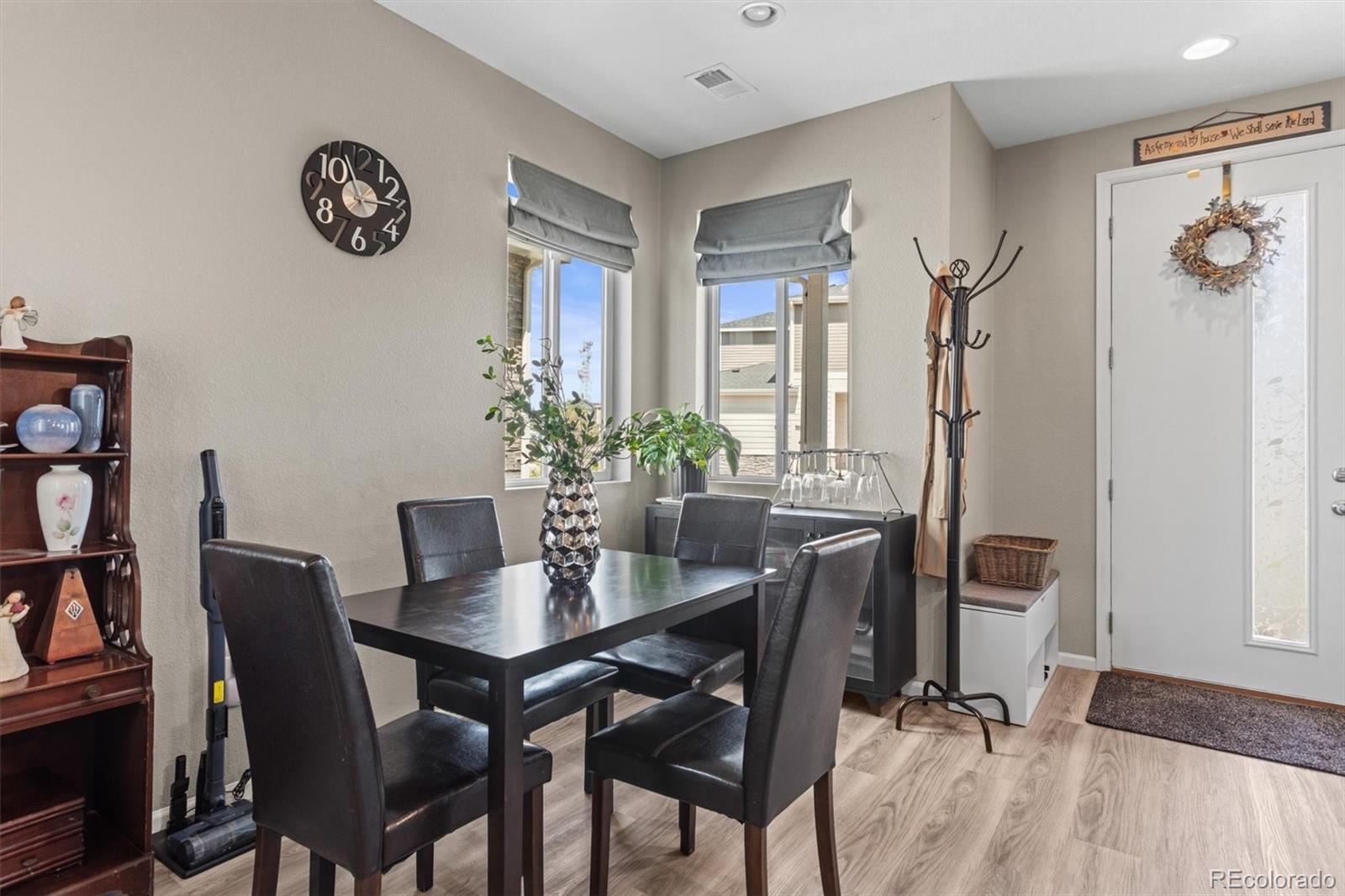 MLS Image #11 for 23534 e 5th place,aurora, Colorado