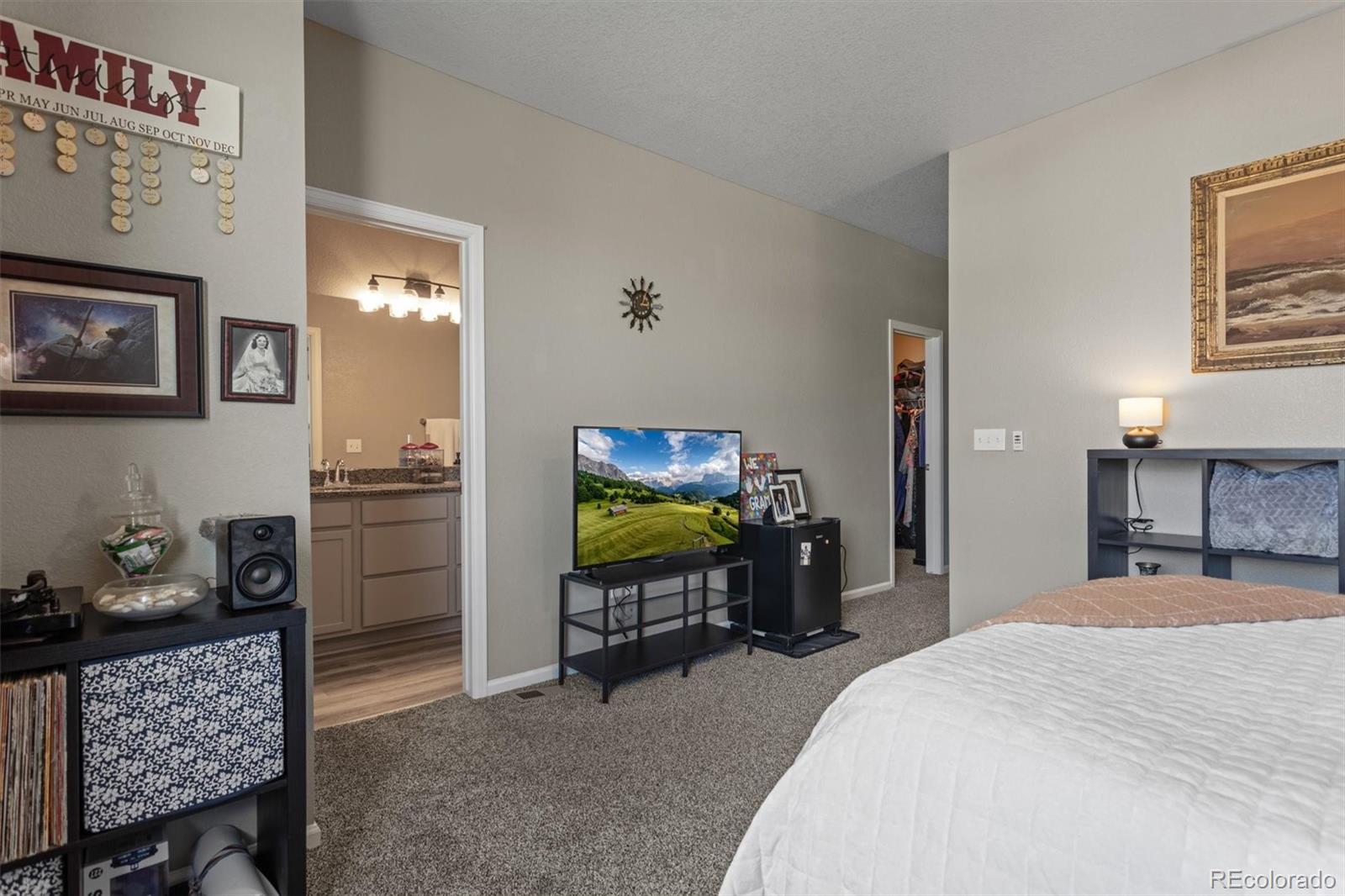 MLS Image #27 for 23534 e 5th place,aurora, Colorado