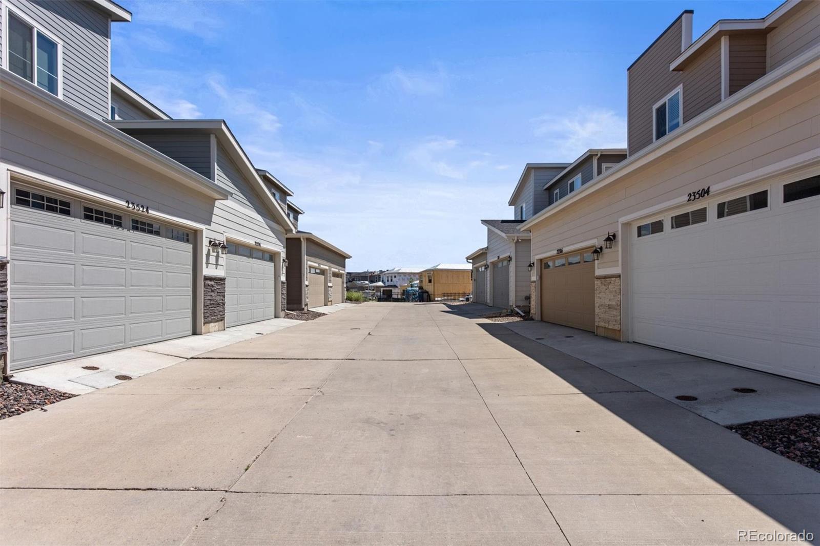 MLS Image #41 for 23534 e 5th place,aurora, Colorado