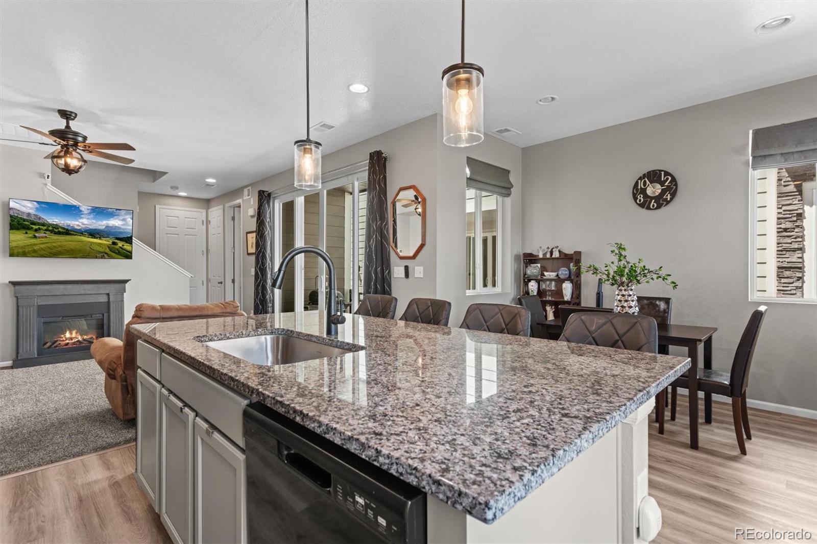 MLS Image #9 for 23534 e 5th place,aurora, Colorado
