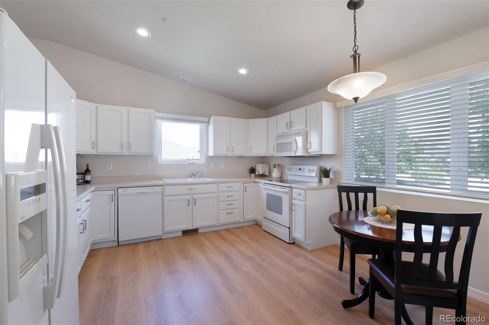 MLS Image #4 for 4279  stonesthrow view,colorado springs, Colorado