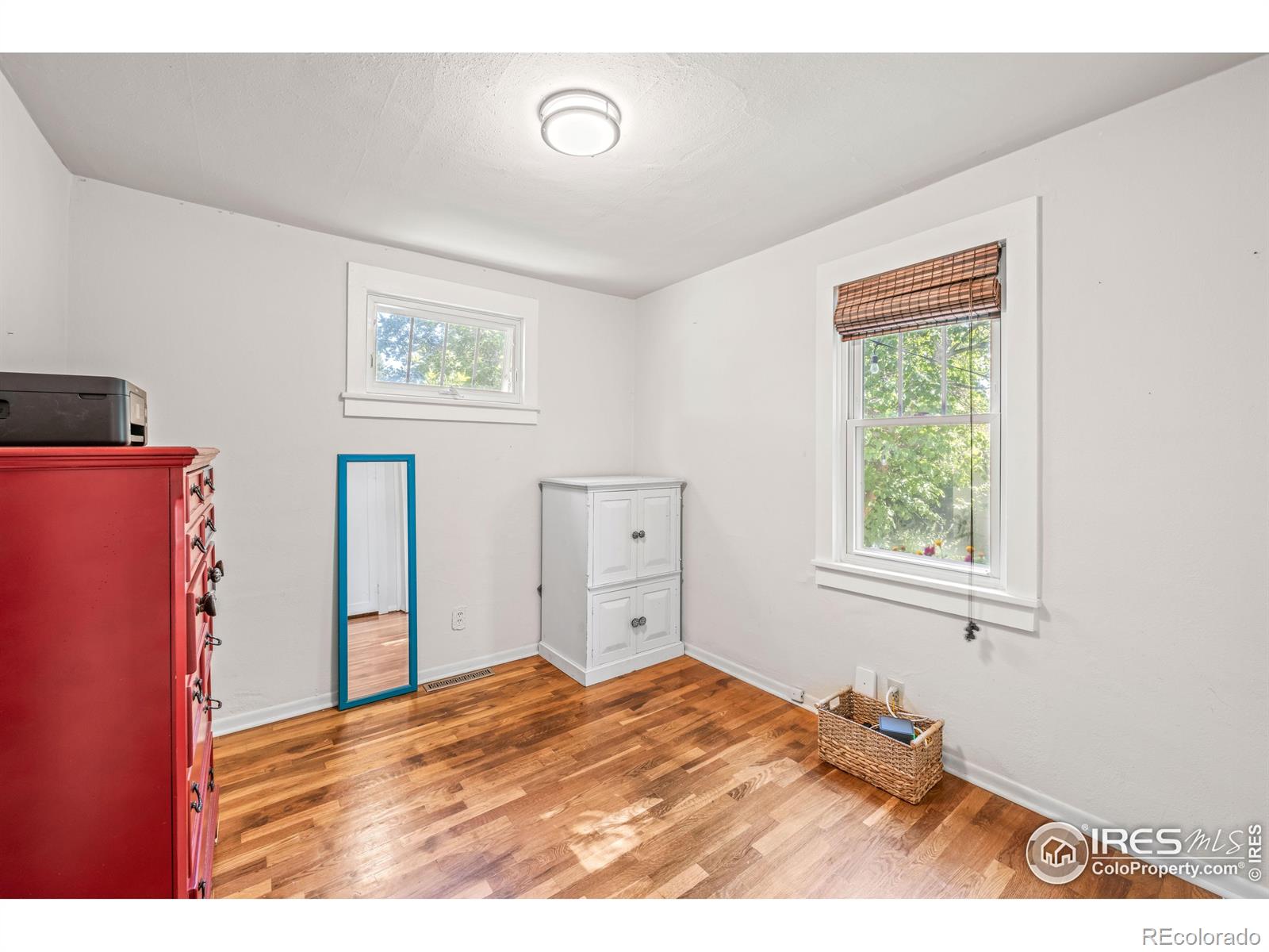 MLS Image #16 for 940  gay street,longmont, Colorado