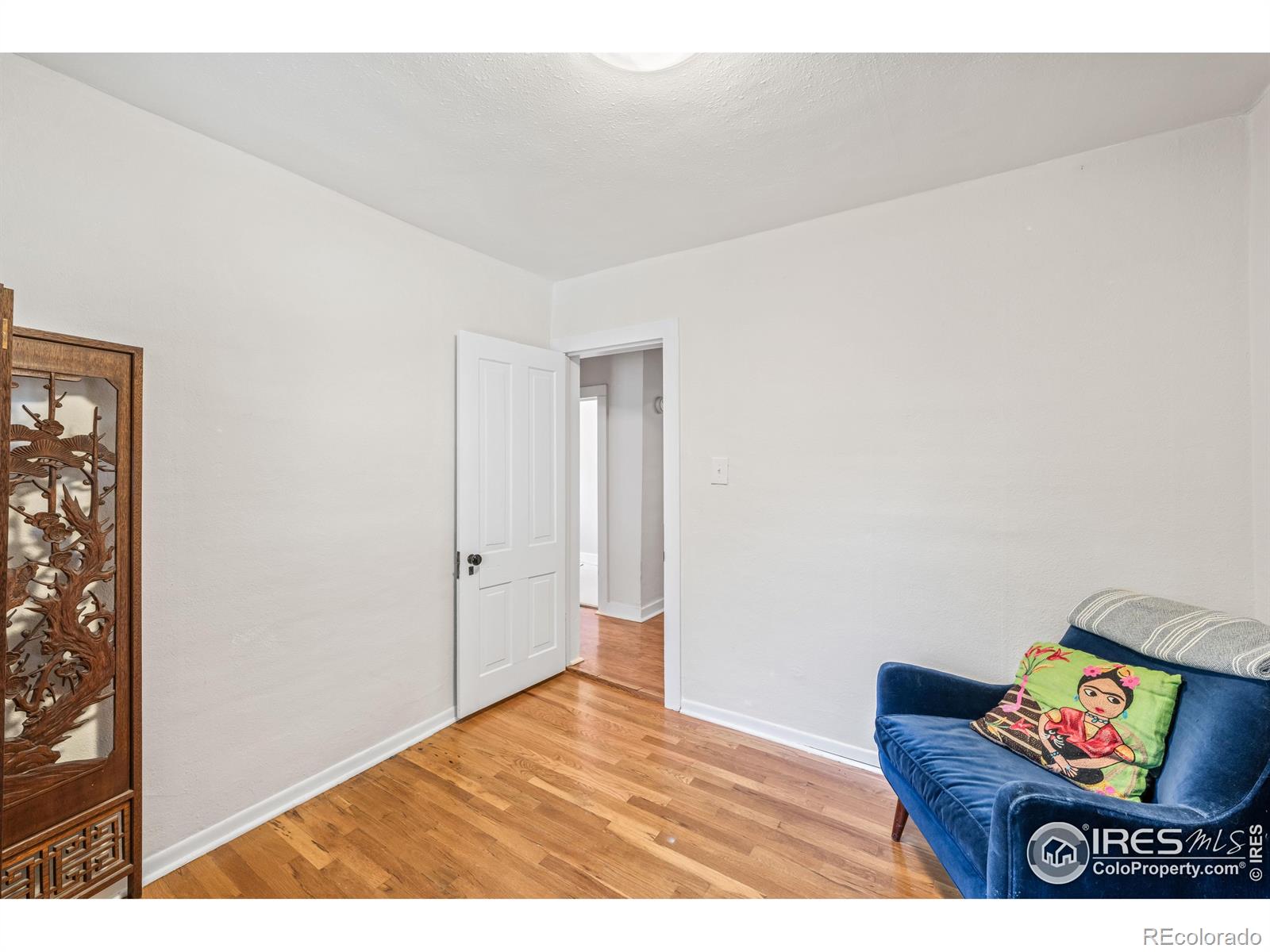 MLS Image #19 for 940  gay street,longmont, Colorado
