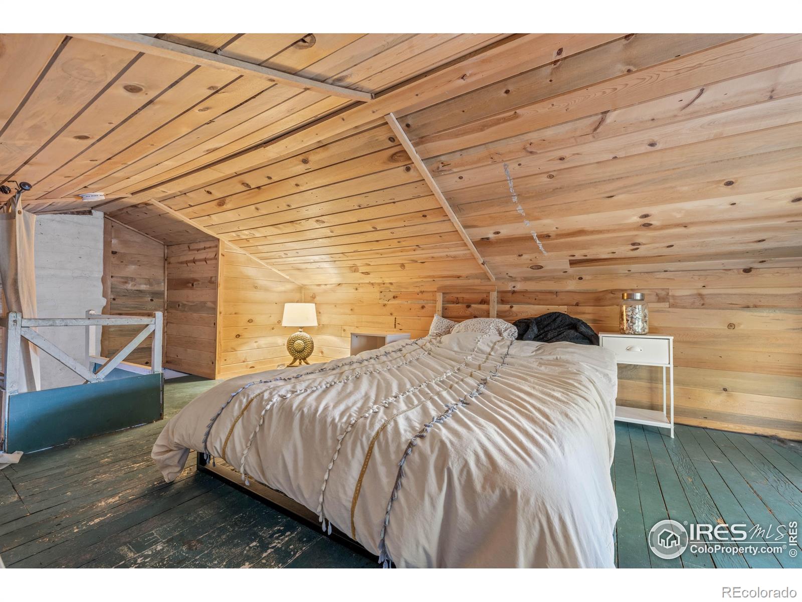 MLS Image #22 for 940  gay street,longmont, Colorado