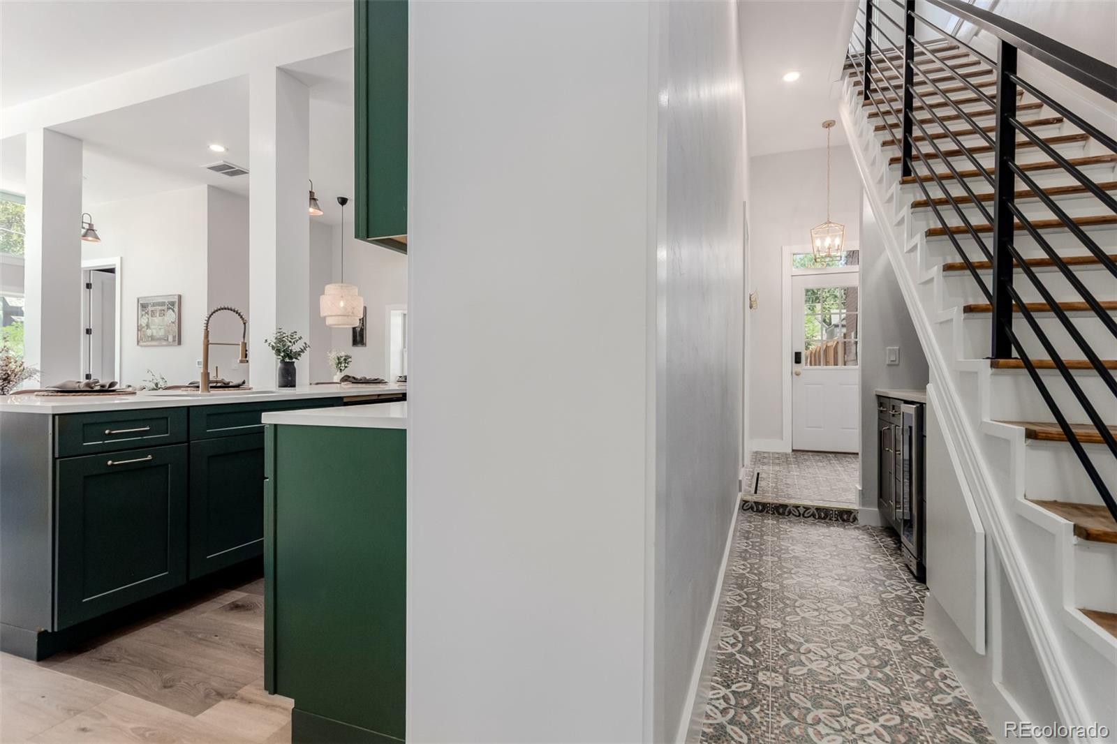 MLS Image #18 for 95 w byers place,denver, Colorado