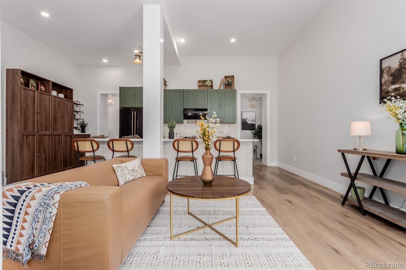 MLS Image #5 for 95 w byers place,denver, Colorado