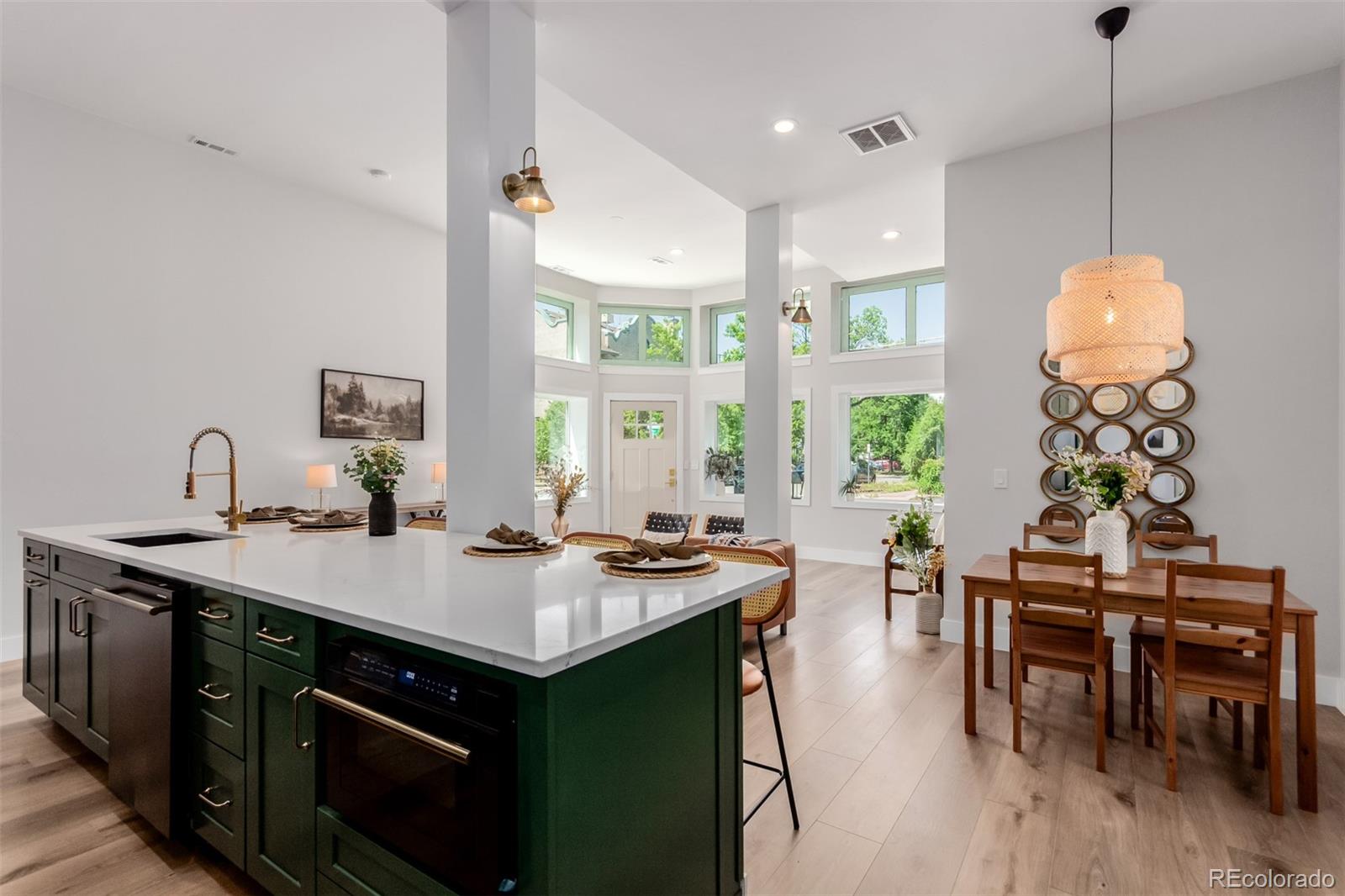 MLS Image #9 for 95 w byers place,denver, Colorado