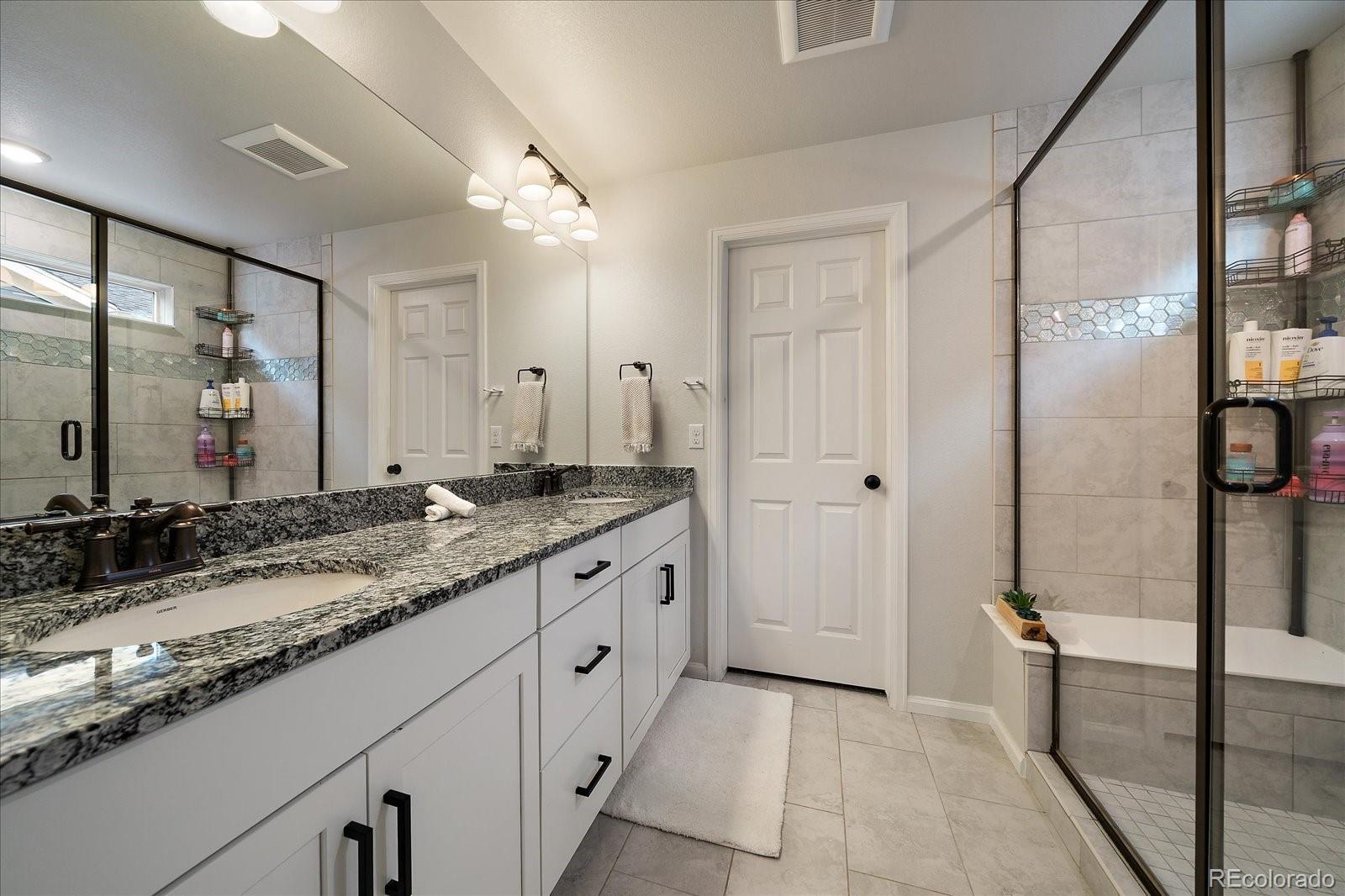 MLS Image #18 for 8208 s trails edge way,centennial, Colorado