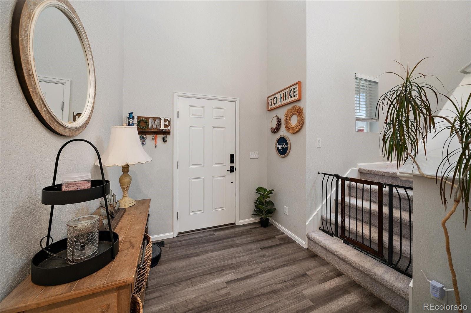 MLS Image #4 for 8208 s trails edge way,centennial, Colorado