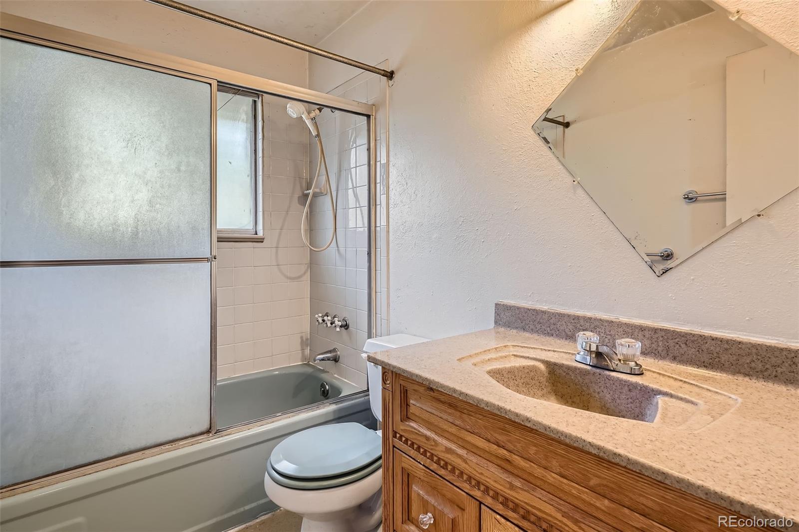 MLS Image #10 for 12576 w 7th avenue,lakewood, Colorado