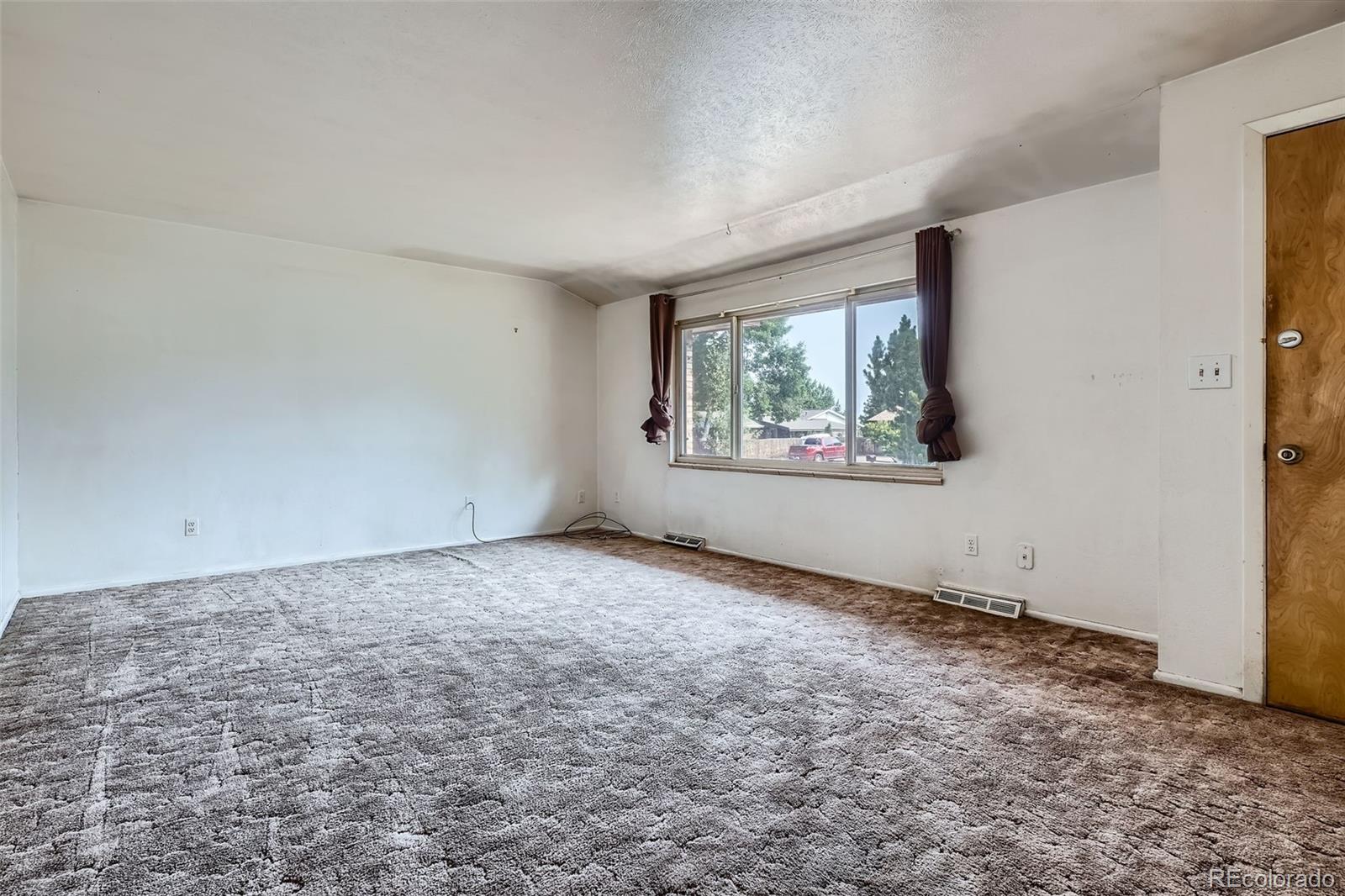 MLS Image #5 for 12576 w 7th avenue,lakewood, Colorado