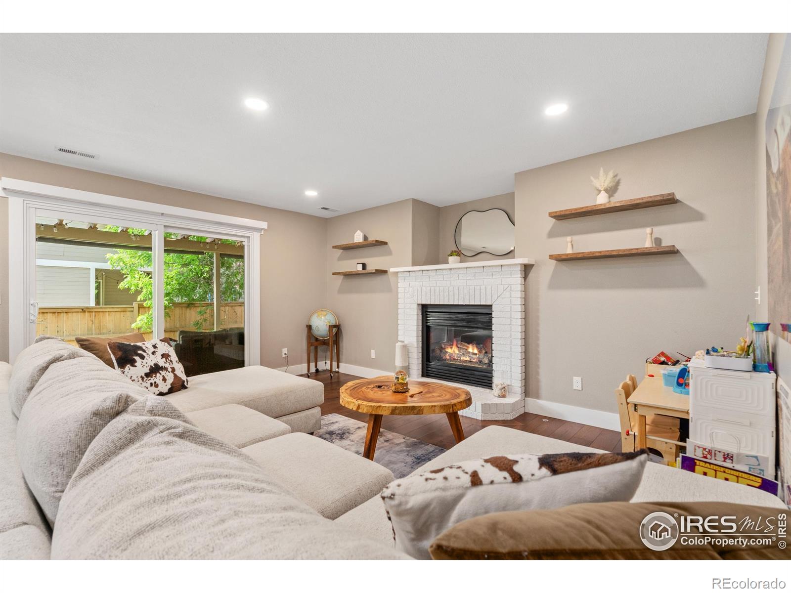 MLS Image #11 for 1901  glenview court,fort collins, Colorado
